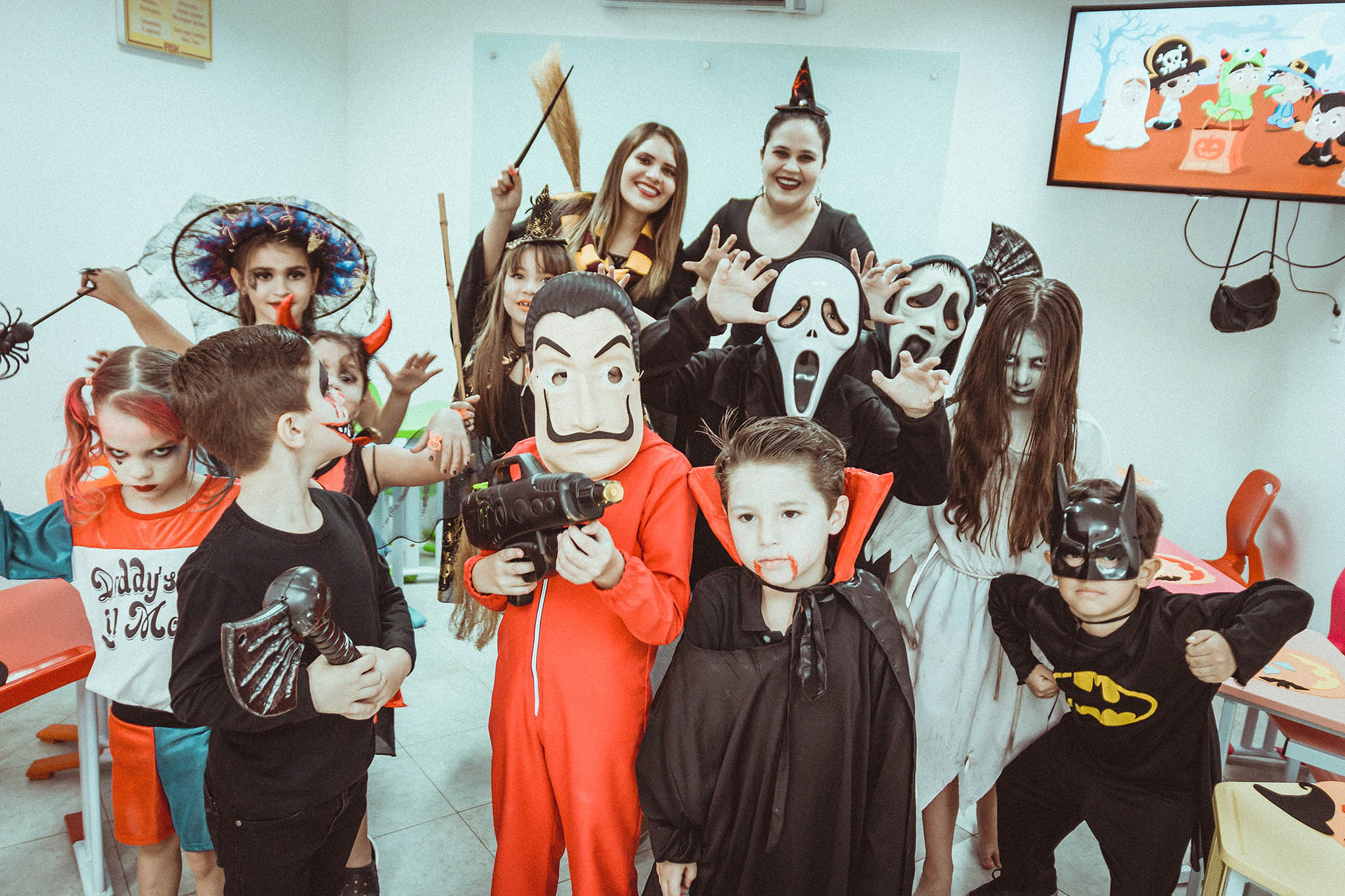 Fisk Sobral/ CE - Halloween Fisk Sobral - Festa e desfile de fantasias.